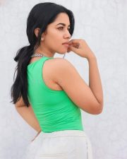 Tamil Actress Mirnalini Ravi in Green Sleeveless Top Pictures 04 Tamil Actress Mirnalini Ravi in Green Sleeveless Top Pictures 04