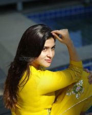Telugu Actress Mannara Chopra Photoshoot Pics 02 Telugu Actress Mannara Chopra Photoshoot Pics 02