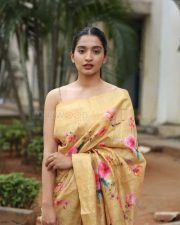 Actress Bhavana Vazhapandal at Mayalo Movie Press Meet Pictures 16