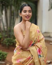 Actress Bhavana Vazhapandal at Mayalo Movie Press Meet Pictures 21