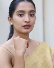 Actress Bhavana Vazhapandal at Mayalo Movie Press Meet Pictures 24