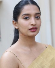 Actress Bhavana Vazhapandal at Mayalo Movie Press Meet Pictures 25