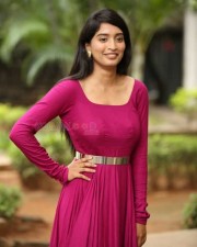 Actress Bhavana Vazhapandal at Pellikuturu Party Trailer Launch Pictures 11