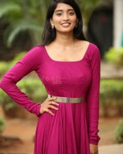 Actress Bhavana Vazhapandal at Pellikuturu Party Trailer Launch Pictures 12