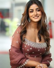 Actress Dimple Hayathi at Bhartha Mahasayulaku Wignyapthi Interview Photos 10