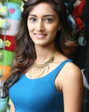 Actress Erica Fernandes Sexy Photos 33