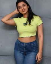 Actress Ketika Sharma at Romantic Movie Interview Photos 30 Actress Ketika Sharma at Romantic Movie Interview Photos 30