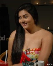 Actress Namitha New Stills 18