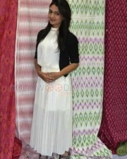 Actress Neha Deshpande At Pochampally Ikat Art Mela Photos 02 Actress Neha Deshpande At Pochampally Ikat Art Mela Photos 02
