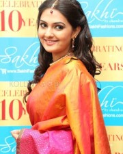 Actress Neha Deshpande In Saree Photos 14
