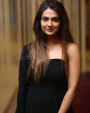 Actress Neha Deshpande at O Andala Rakshasi Pre Release Event Stills 18