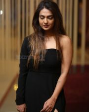 Actress Neha Deshpande at O Andala Rakshasi Pre Release Event Stills 19