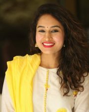 Actress Pooja Ramachandran At Law Love And War Movie Success Celebrations Photos 05