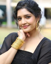 Actress Ritika Singh at Valari Trailer Launch Photos 16 Actress Ritika Singh at Valari Trailer Launch Photos 16