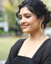 Actress Ritika Singh at Valari Trailer Launch Photos 20 Actress Ritika Singh at Valari Trailer Launch Photos 20