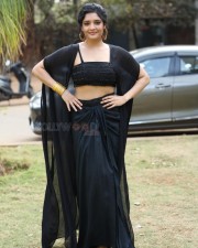 Actress Ritika Singh at Valari Trailer Launch Photos 28