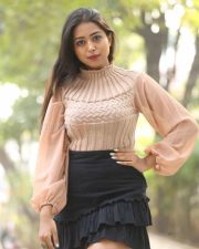 Actress Rittika Chakraborty At Bomma Adirindi Movie Press Meet Pictures 24