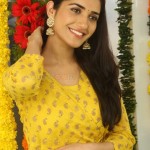 Actress Ruhani Sharma At Chi La Sow Movie Opening Photos 01 Actress Ruhani Sharma At Chi La Sow Movie Opening Photos 01