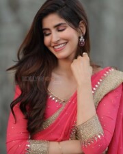 Actress Sakshi Malik in an Embroidered Silk Saree Photos 03