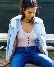 Actress Sonam Bajwa Photos 01 Actress Sonam Bajwa Photos 01