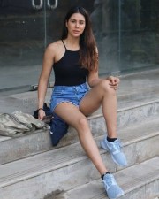 Actress Sonam Bajwa Sexy New Photos 03 Actress Sonam Bajwa Sexy New Photos 03