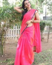 Actress Sruthi Hariharan Photos 04