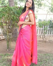 Actress Sruthi Hariharan Photos 12