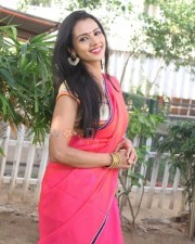 Actress Sruthi Hariharan Photos 13
