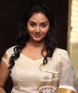 Actress Vidya Photos 17