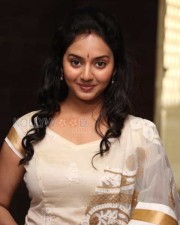Actress Vidya Photos 17