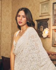 Attractive Sonam Bajwa in a White Floral Embroidered Saree with a Matching Deep V Neckline Sleeveless Blouse Pictures 08