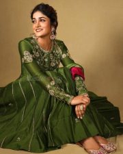 Bhartha Mahasayulaku Wignyapthi Heroine Dimple Hayathi in a Green Kurta Photos 02 Bhartha Mahasayulaku Wignyapthi Heroine Dimple Hayathi in a Green Kurta Photos 02