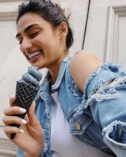 Bollywood Actress Athiya Shetty Photos 01