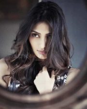 Bollywood Actress Athiya Shetty Stills 01