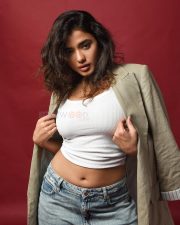 Busty Ketika Sharma Navel in a White Crop Top and Blue Denim Jeans Photos 03 Busty Ketika Sharma Navel in a White Crop Top and Blue Denim Jeans Photos 03