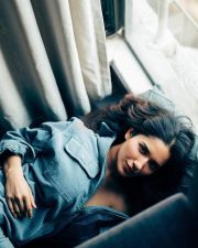 Casual Beauty Ruhani Sharma Pictures 02