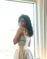 Charming Ritika Singh in a White Sleeveless Dress Pictures 02