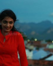 Chinnanjiru Kiliye Movie Photos 11