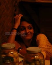 Chinnanjiru Kiliye Movie Photos 15