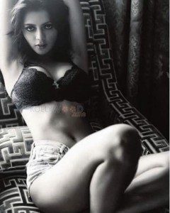 Former Miss Indian Ruhi Singh Bikini Photos 04