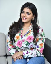 Heroine Ketika Sharma at Single Movie Interview Pictures 12