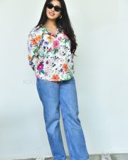 Heroine Ketika Sharma at Single Movie Interview Pictures 27 Heroine Ketika Sharma at Single Movie Interview Pictures 27