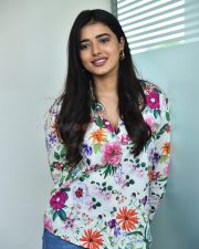 Heroine Ketika Sharma at Single Movie Interview Pictures 28