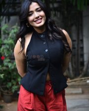 Heroine Ketika Sharma at Single Movie Success Meet Photos 30