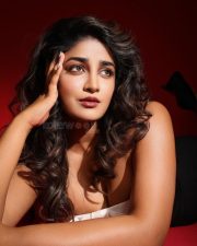 Hot Retro Beauty Dimple Hayathi in a Black Off Shoulder Bodycon Dress with a White Strap Photos 01 Hot Retro Beauty Dimple Hayathi in a Black Off Shoulder Bodycon Dress with a White Strap Photos 01