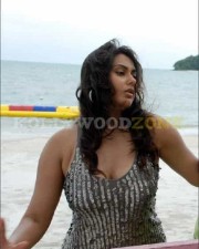 Hot Sexy Namitha Pictures 65