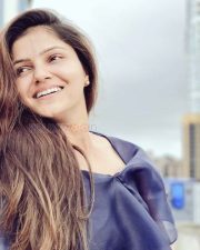 Indian Actress Rubina Dilaik Candid Photos 02