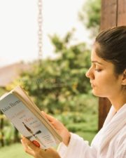 Indian Actress Rubina Dilaik Candid Photos 03