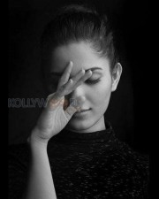 Kadaisi Bench Karthi Heroine Ruhani Sharma Photos 04 Kadaisi Bench Karthi Heroine Ruhani Sharma Photos 04