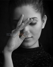Kadaisi Bench Karthi Heroine Ruhani Sharma Photos 10 Kadaisi Bench Karthi Heroine Ruhani Sharma Photos 10